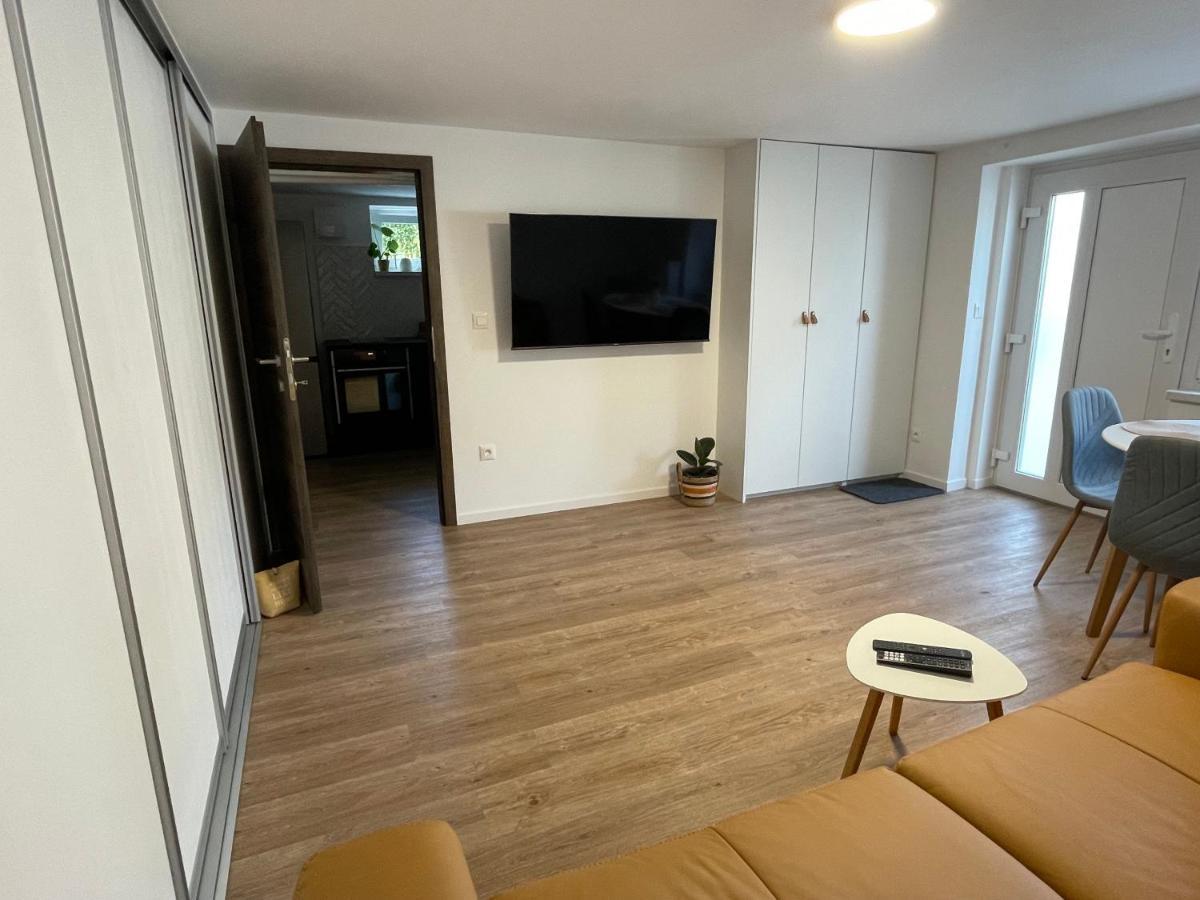 Home-In Apartma Любляна Экстерьер фото
