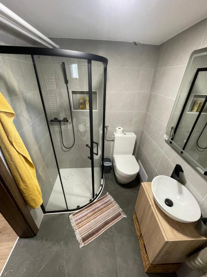 Home-In Apartma Любляна Экстерьер фото